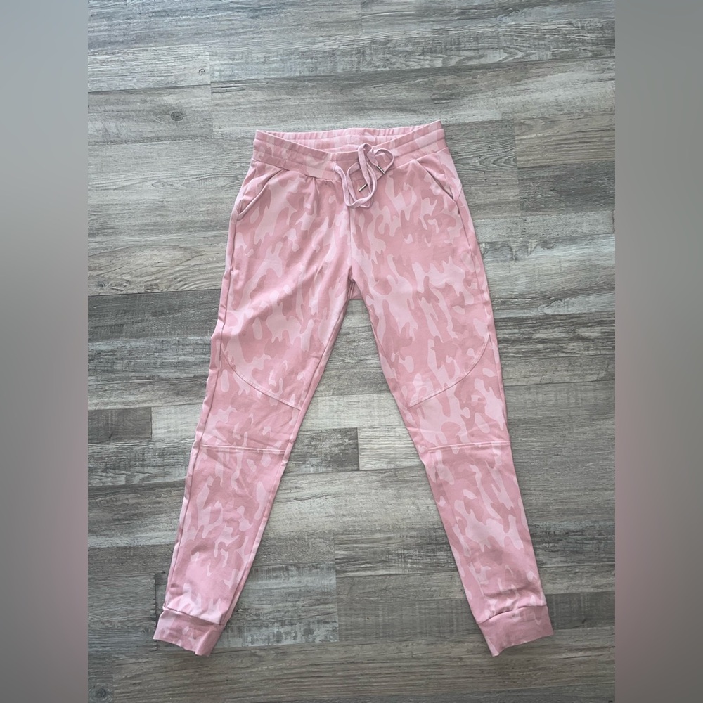 Buffbunny medium Jogger